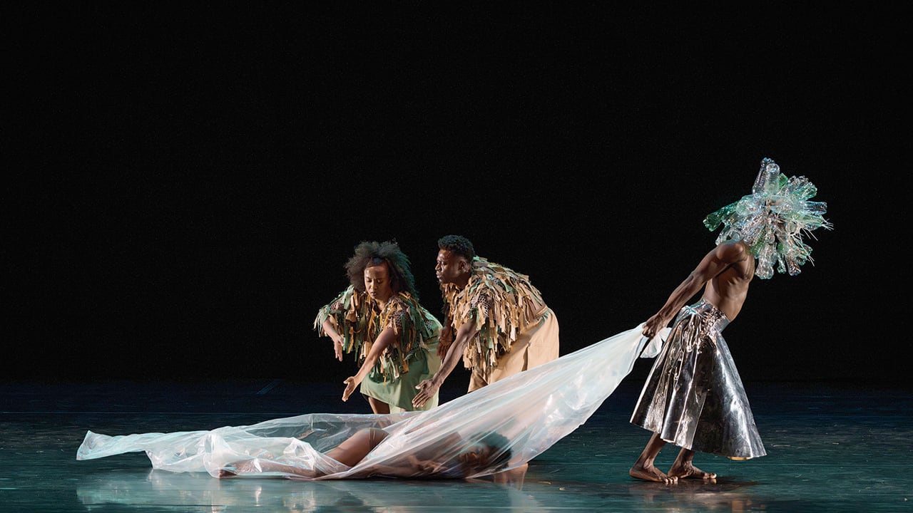 Una frase resume el espíritu del grupo: bailamos, más que para ser vistos, para ser escuchados.