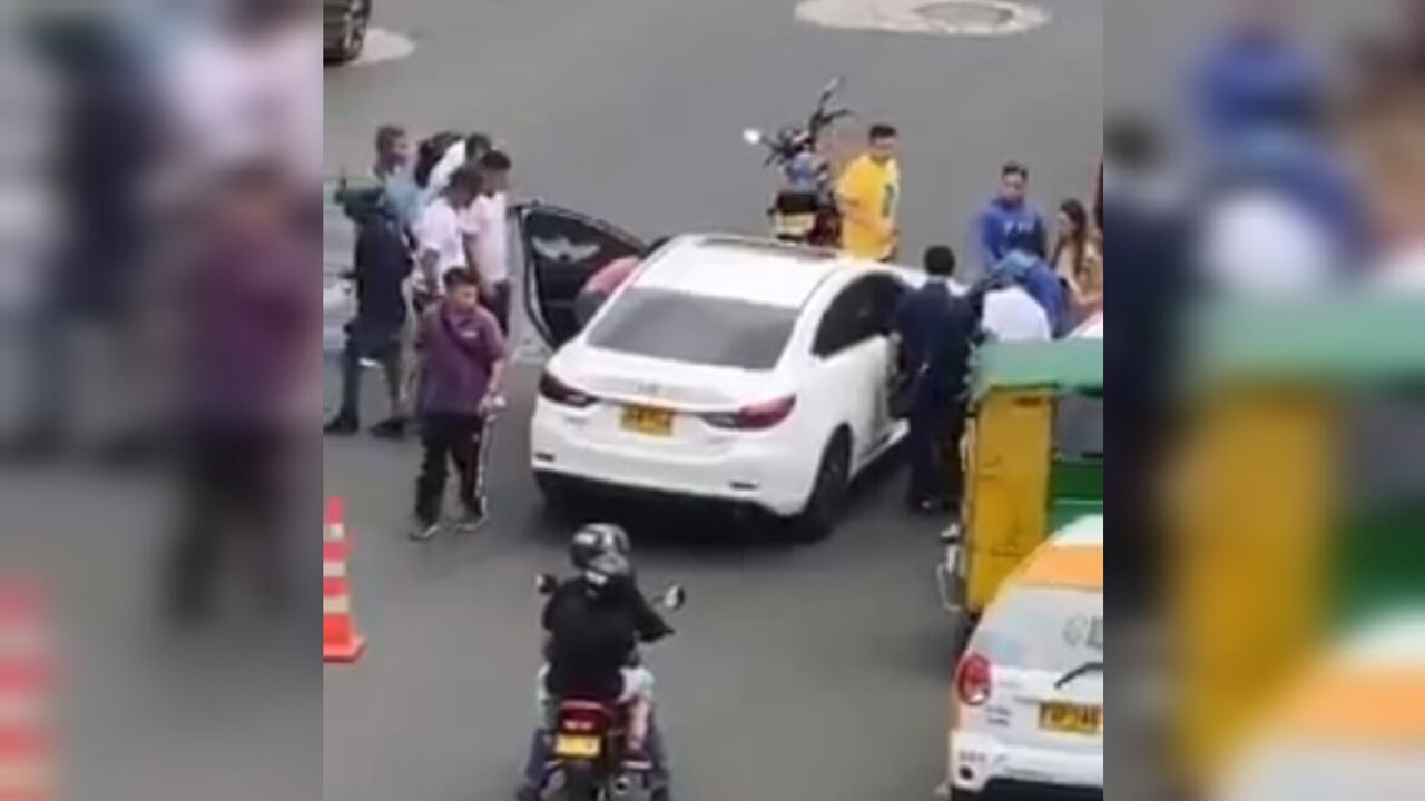 El terrible hecho se reportó en la carrera 100 con calle 48, en el barrio Valle del Lili.