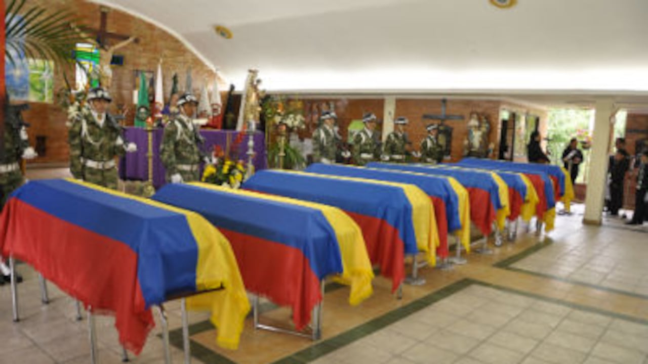 Ocho de los militares muertos eran oriundos de la ciudad de Ibagué. Allí fueron velados por sus familias.