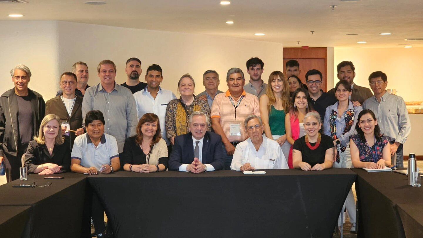 Miembros del oficialismo y de la oposición participaron en las elecciones de México