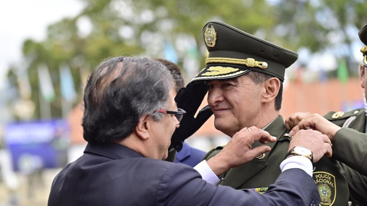 Ascenso de William René Salamanca al grado de general en la Escuela General Santander