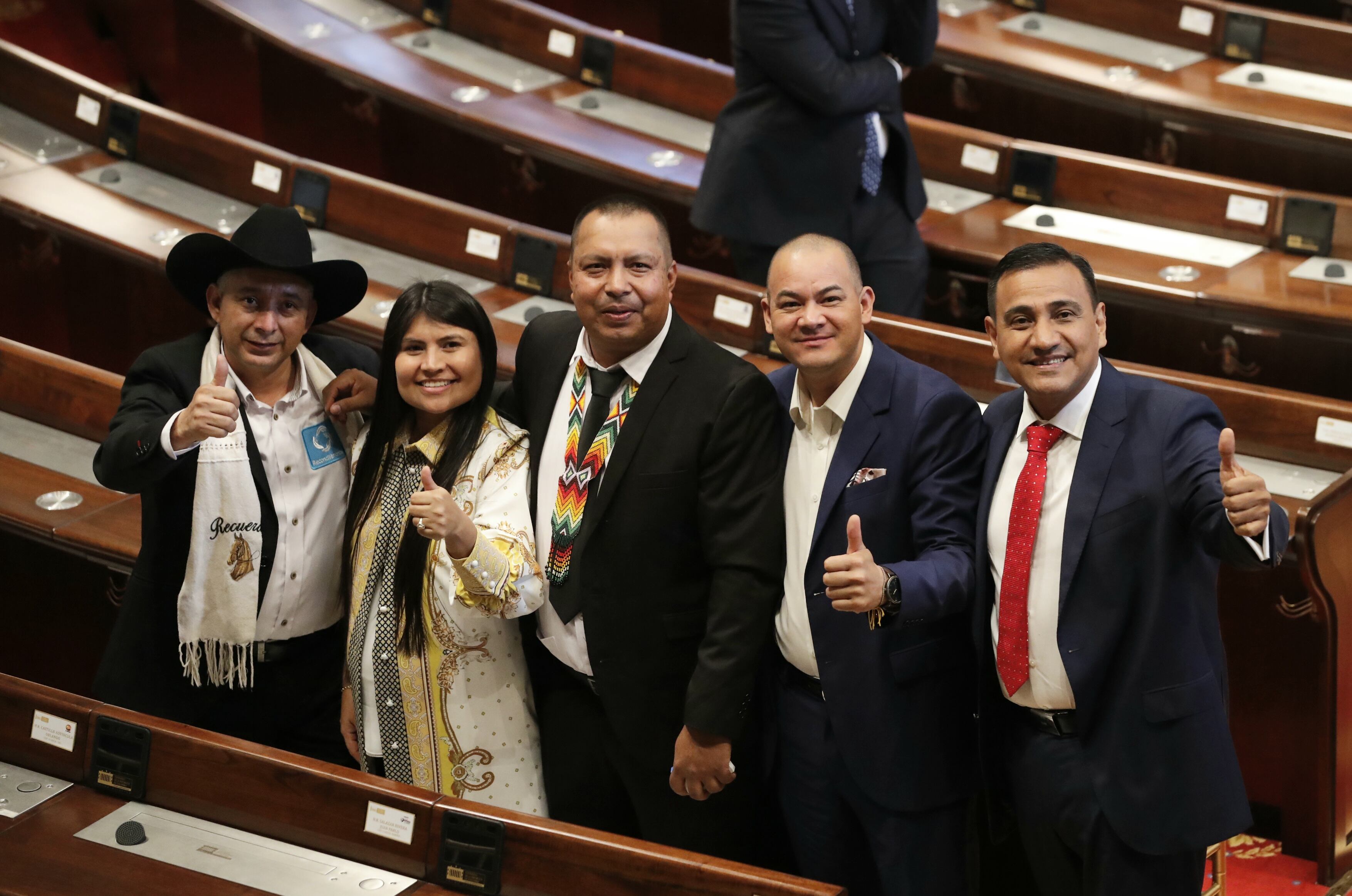 Representantes de Curules de Paz en el congreso