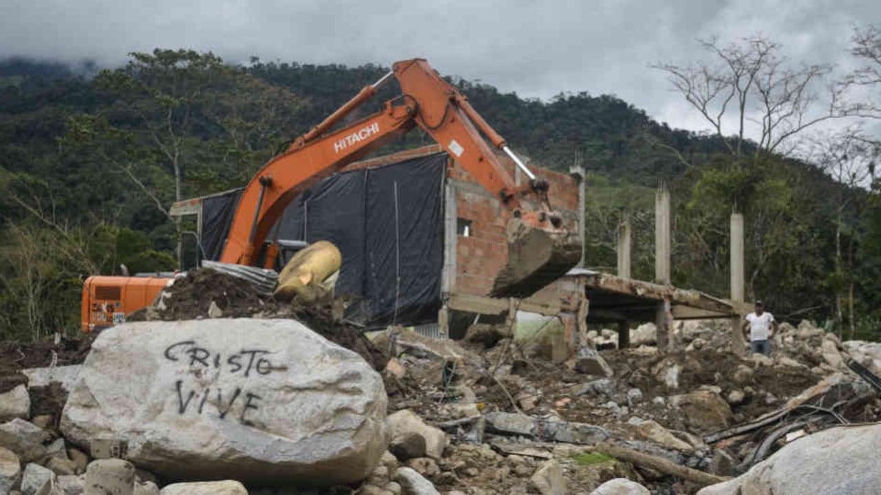 La comunidad ha intentado organizarse para plantear sus preocupaciones y propuestas en la reconstrucción.