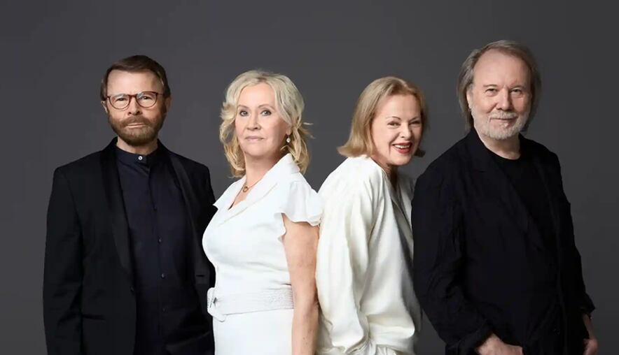 Agnetha, Björn, Benny y Anni-Frid, integrantes de la icónica banda ABBA.