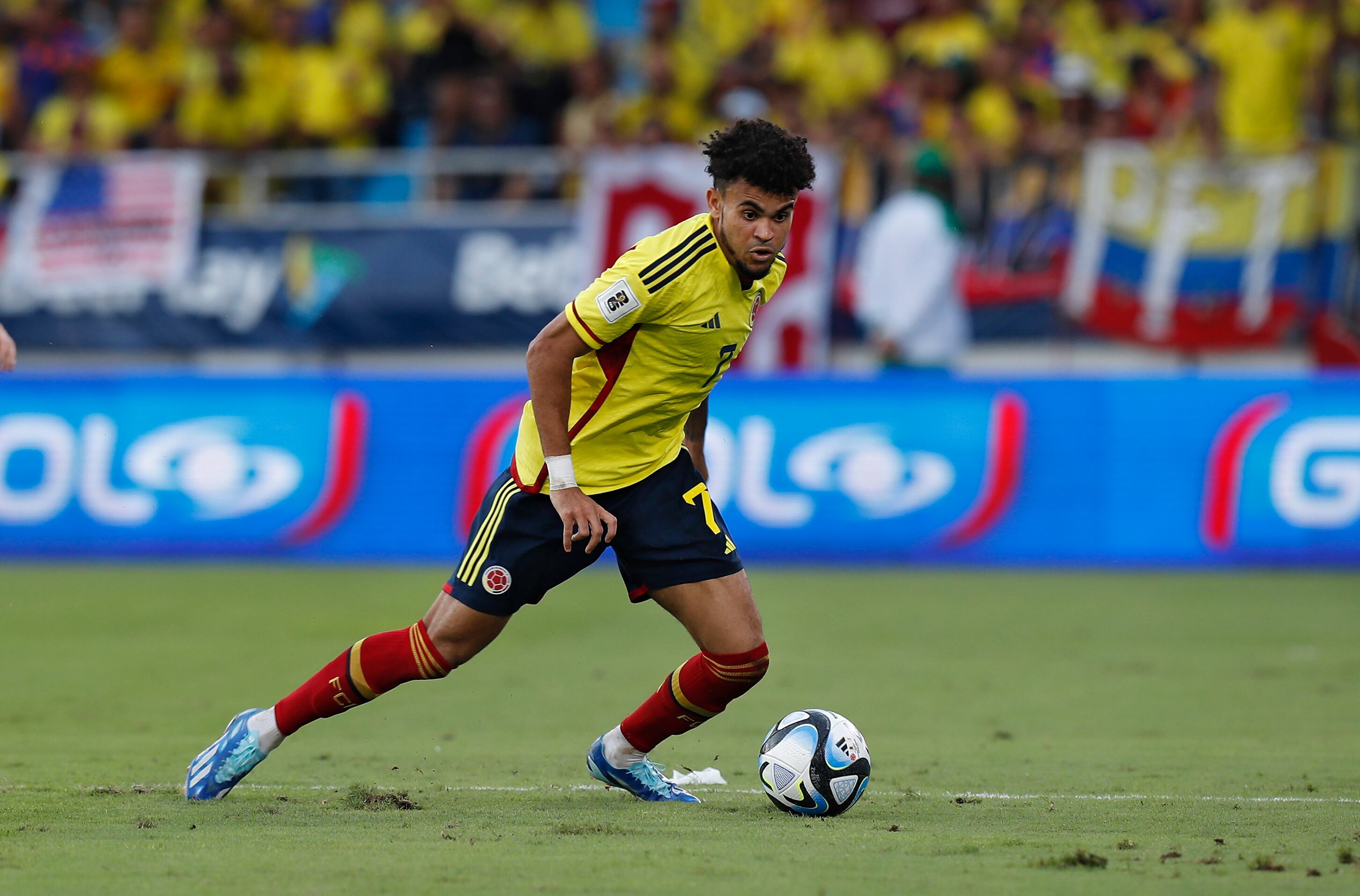 Luis Díaz
Lucho Díaz
Colombia vs Uruguay  empate 2-2 
Eliminatorias al Mundial 2026
Barranquilla estadio Metropolitano
Octubre 12 del 2023
Foto Guillermo Torres Reina / Semana