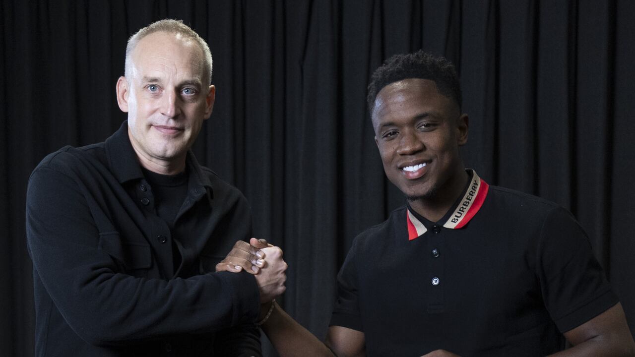 Sinisterra volverá a la élite de Inglaterra en la Premier League