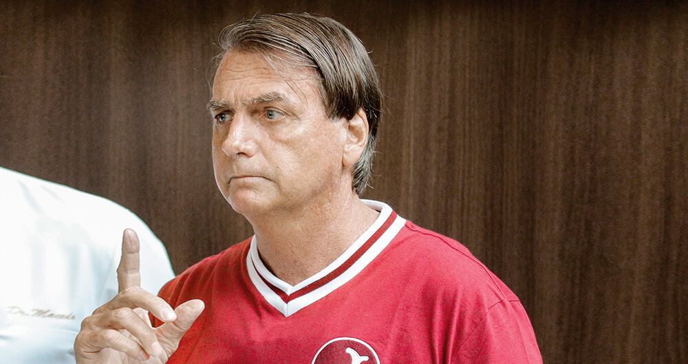 Bolsonaro recibió el alta médica después de una obstrucción intestinal. 