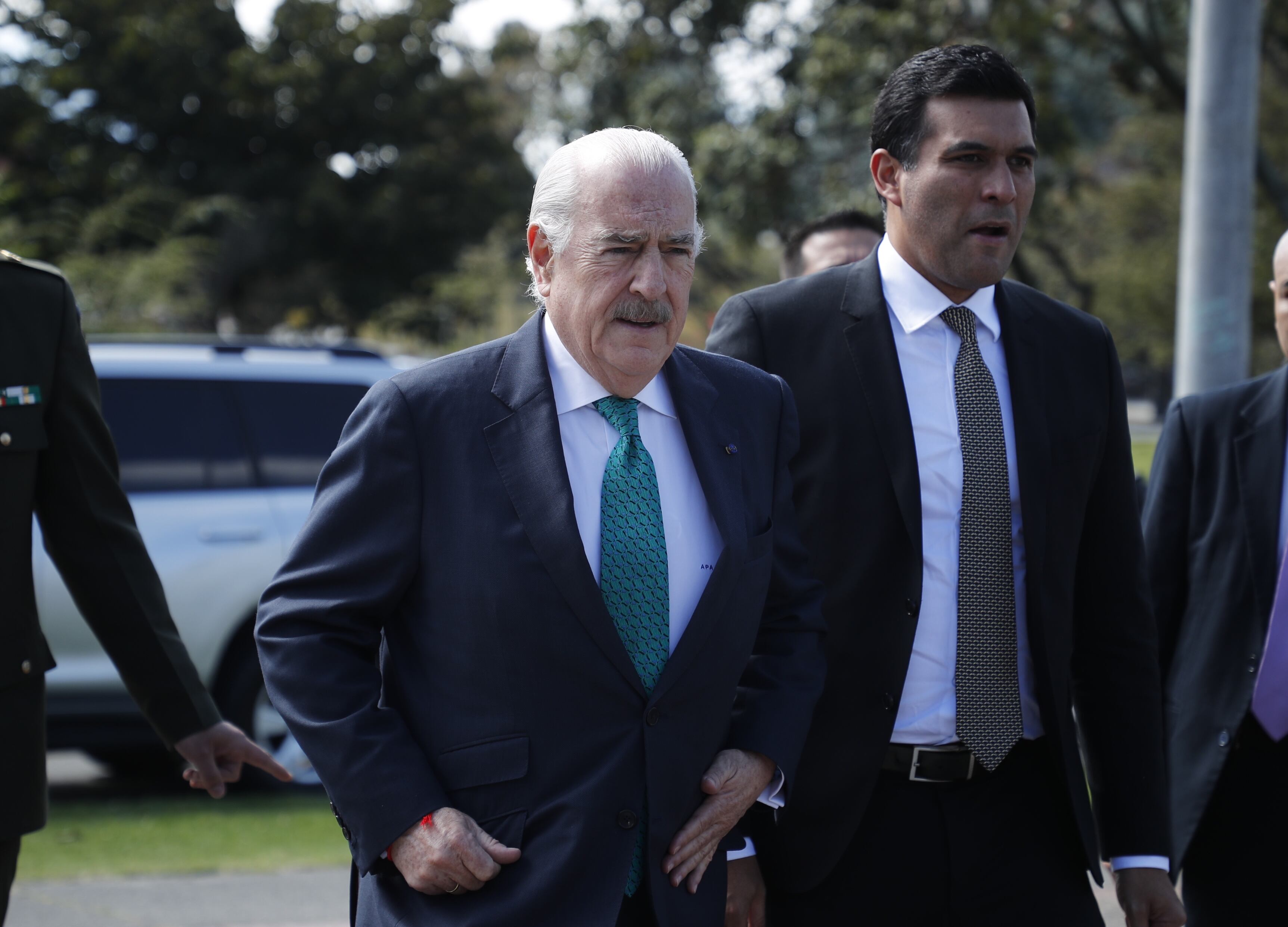 Expresidente Andrés Pastrana 
En la fiscalía