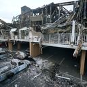 Los restos de un incendio forestal en Hawái