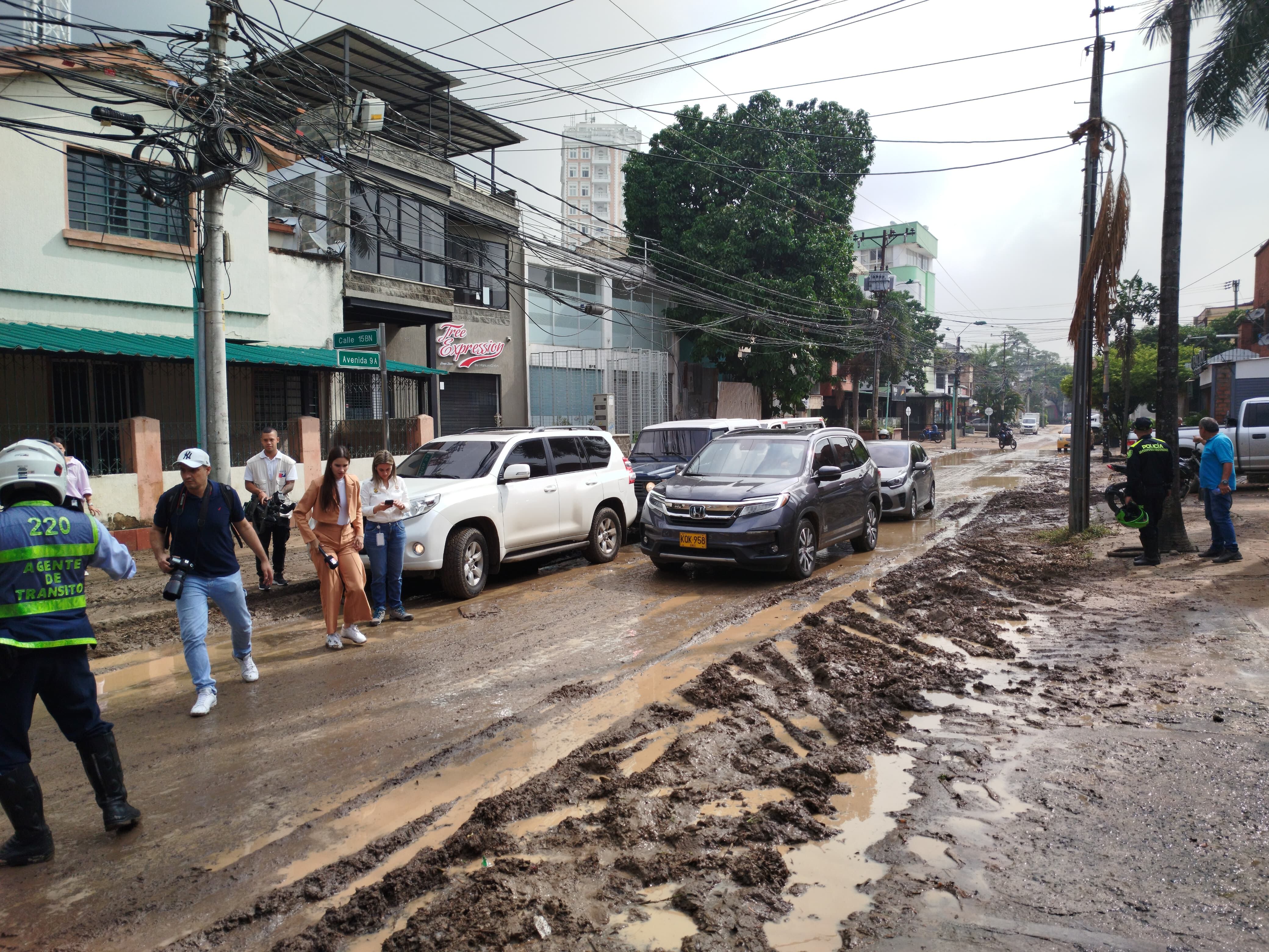 Este es el panorama en el sector de Granada, oeste de Cali, luego de las fuertes lluvias.