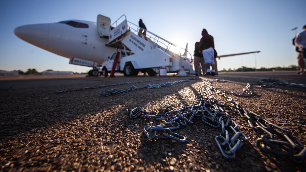 Esta es una de las medidas que ha implementado el gobierno para agilizar los procesos de deportación de inmigrantes indocumentados.