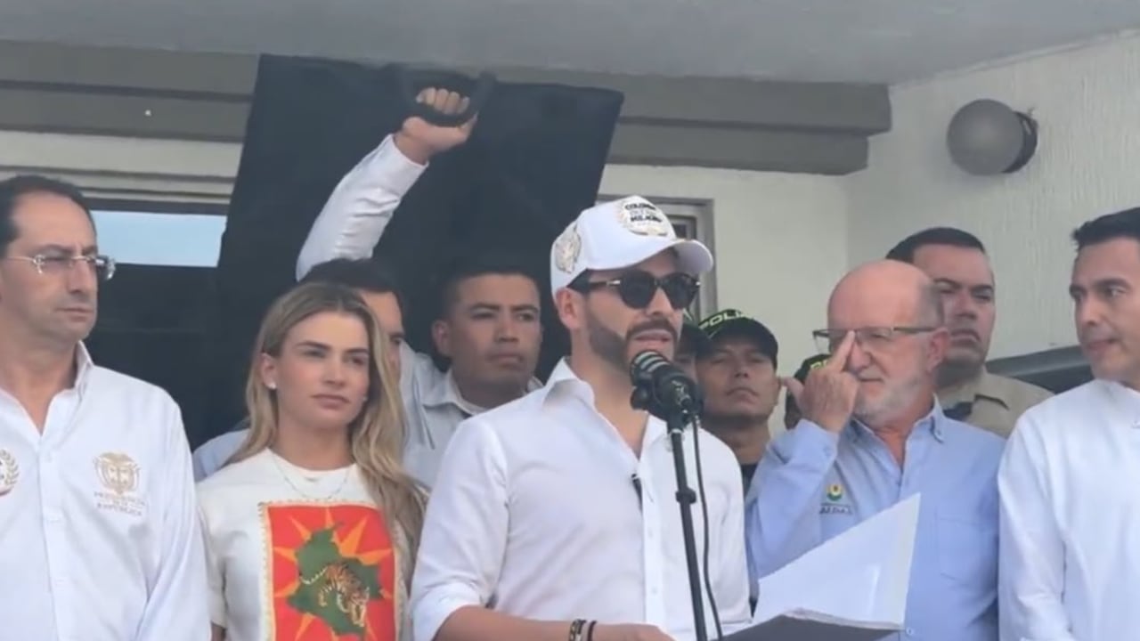 Abelardo De La Espriella en Manizales, 11 de agosto.