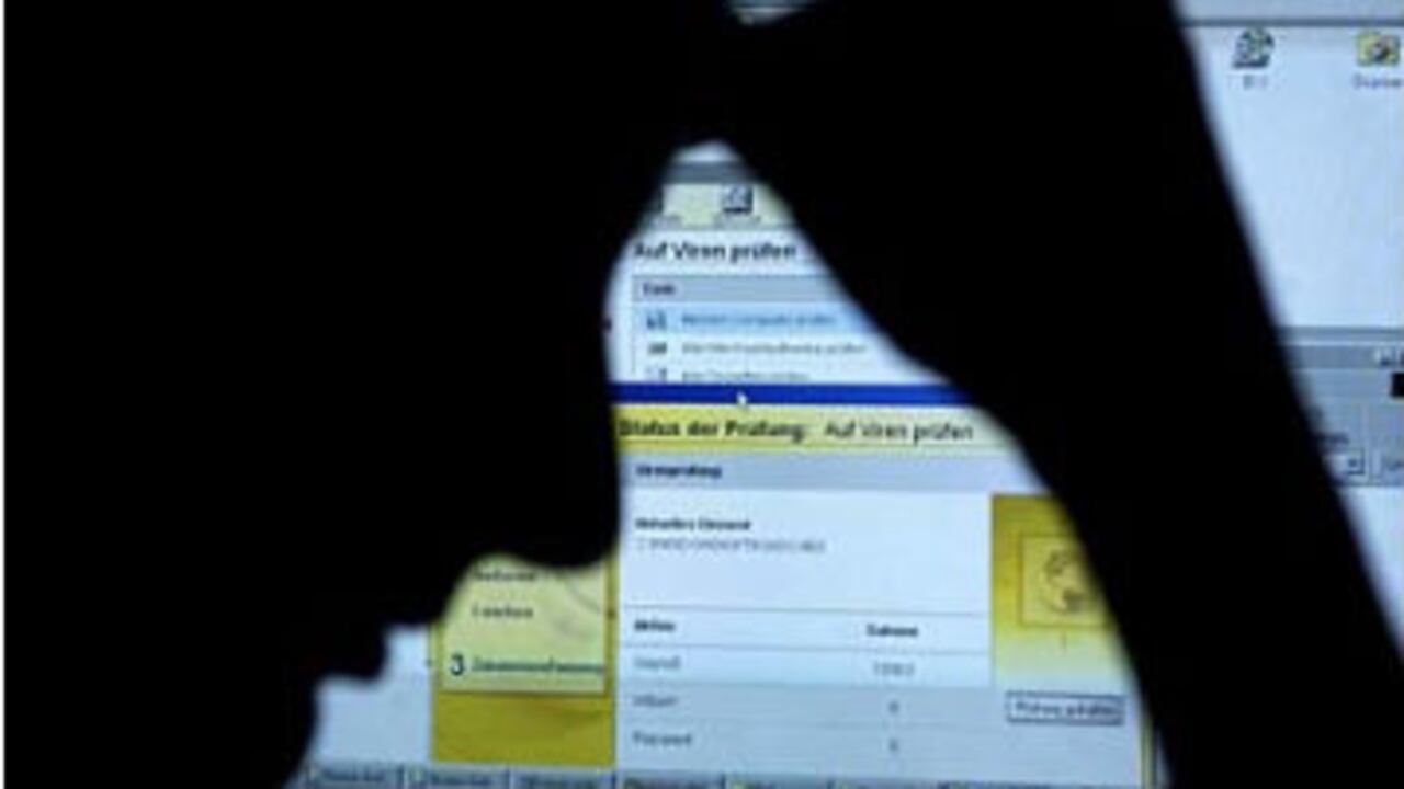 Tómese su tiempo y verifique la veracidad de la información que le están suministrando.