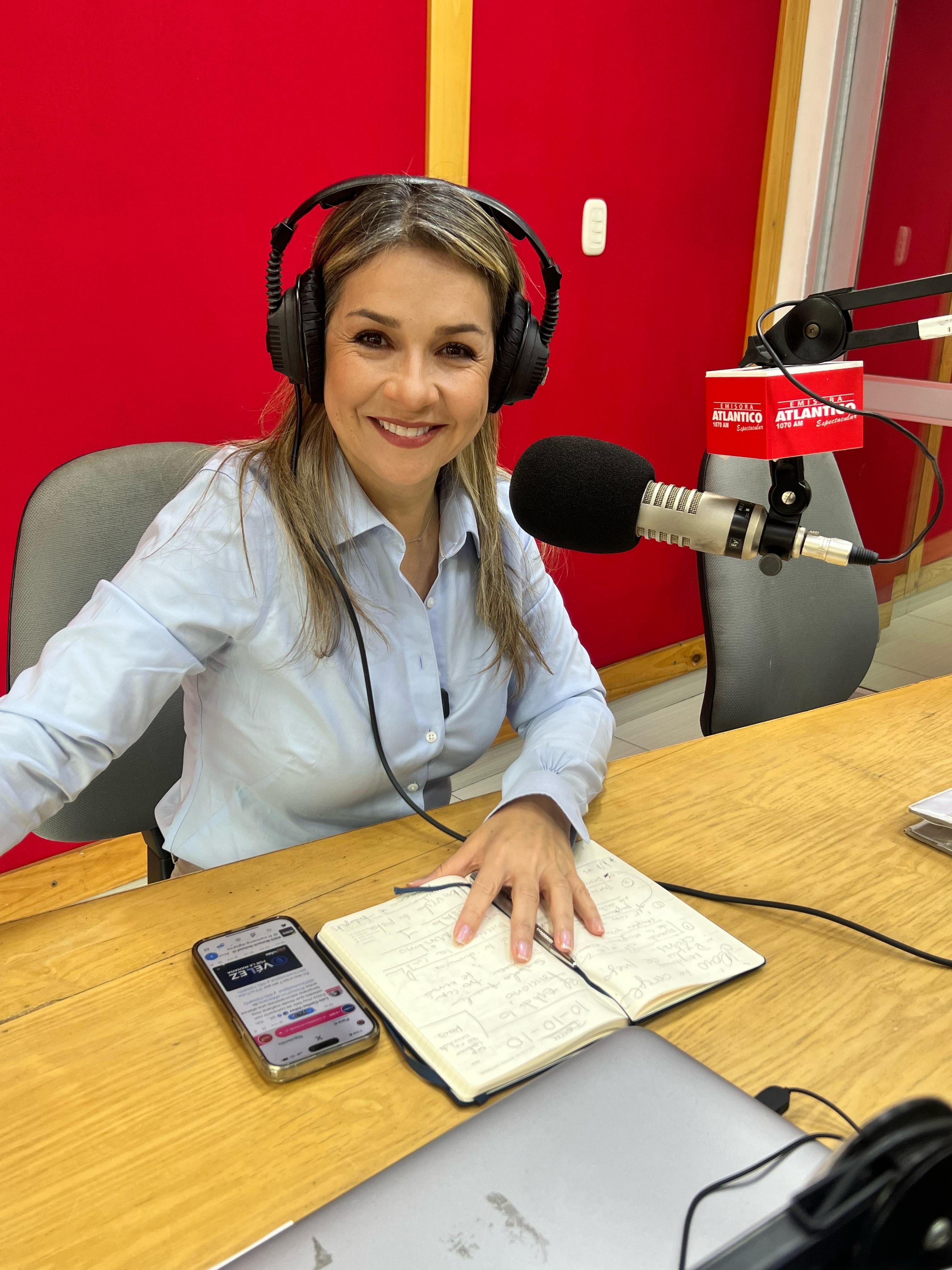 Vicky Dávila es precandidata presidencial.