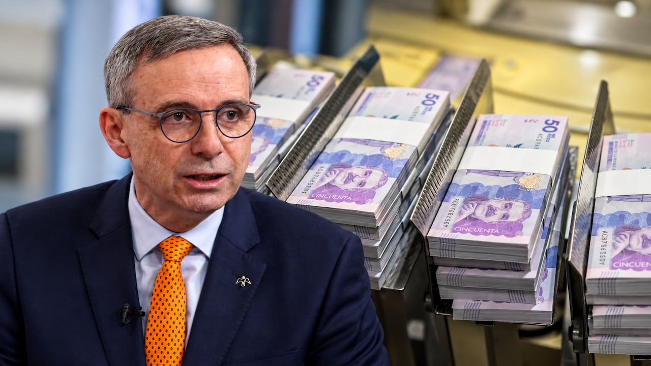 El ministro de Hacienda, Miguel Gómez Martínez, inició un programa de reperfilamiento de deuda que busca reducir amortizaciones.