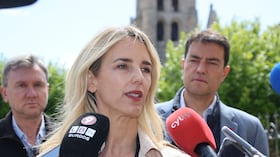 CAYETANA ÁLVAREZ