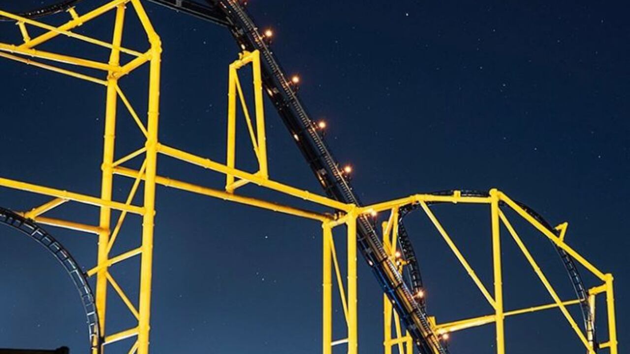 Tres personas, incluidos dos adolescentes, resultaron heridas por disparos, en un parque de diversiones al sureste de Pittsburgh, Kennywood Park,