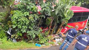 Cuatro de los pasajeros heridos fueron trasladados al Hospital Pablo Tobón Uribe.