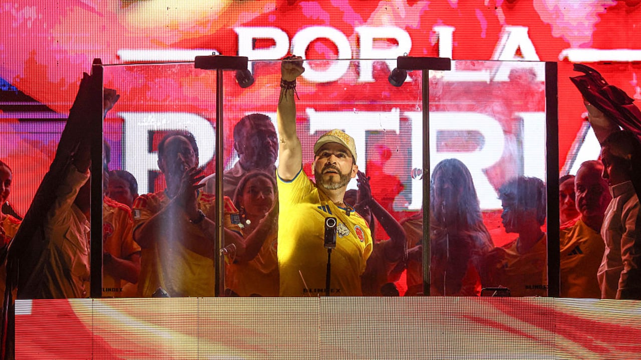"Una victoria de Abelardo de la Espriella marcaría un giro radical a la derecha para Colombia tras cuatro años de gobierno del presidente Gustavo Petro", dice 'The Wall Street Journal'. (Photo by Lucas Aguayo Araos/Anadolu via Getty Images)
