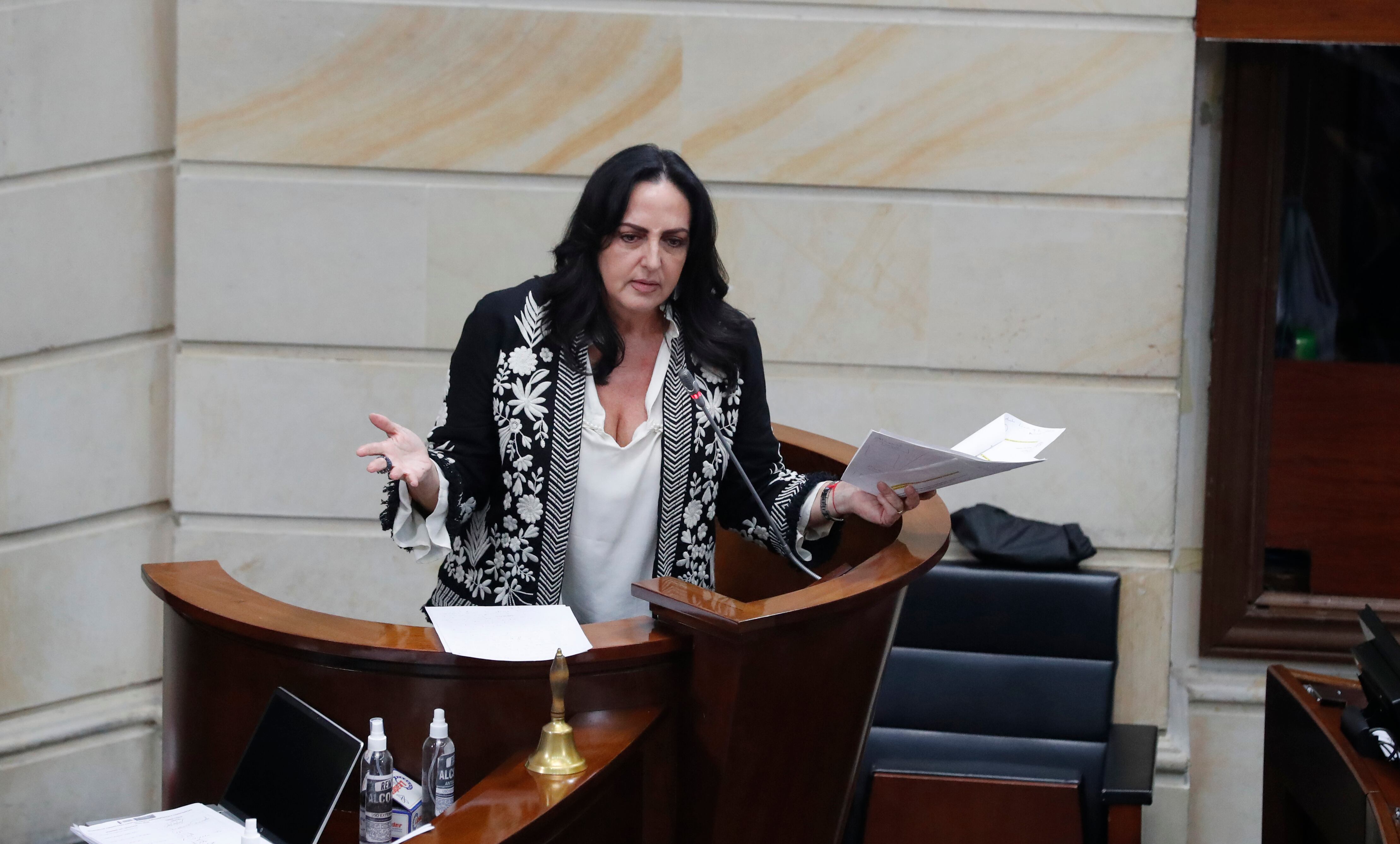 Maria Fernanda Cabal