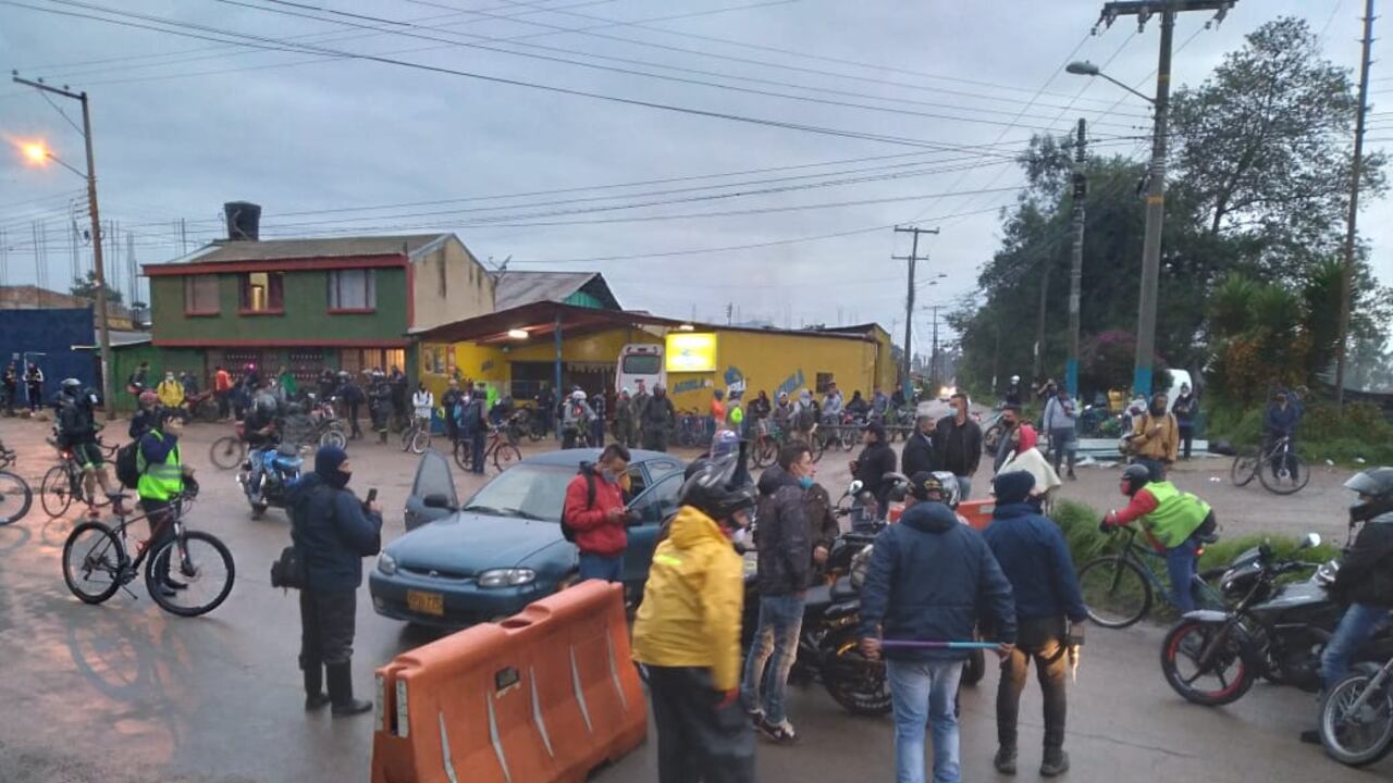 Paro nacional. Bloqueo en vía a Zipaquirá