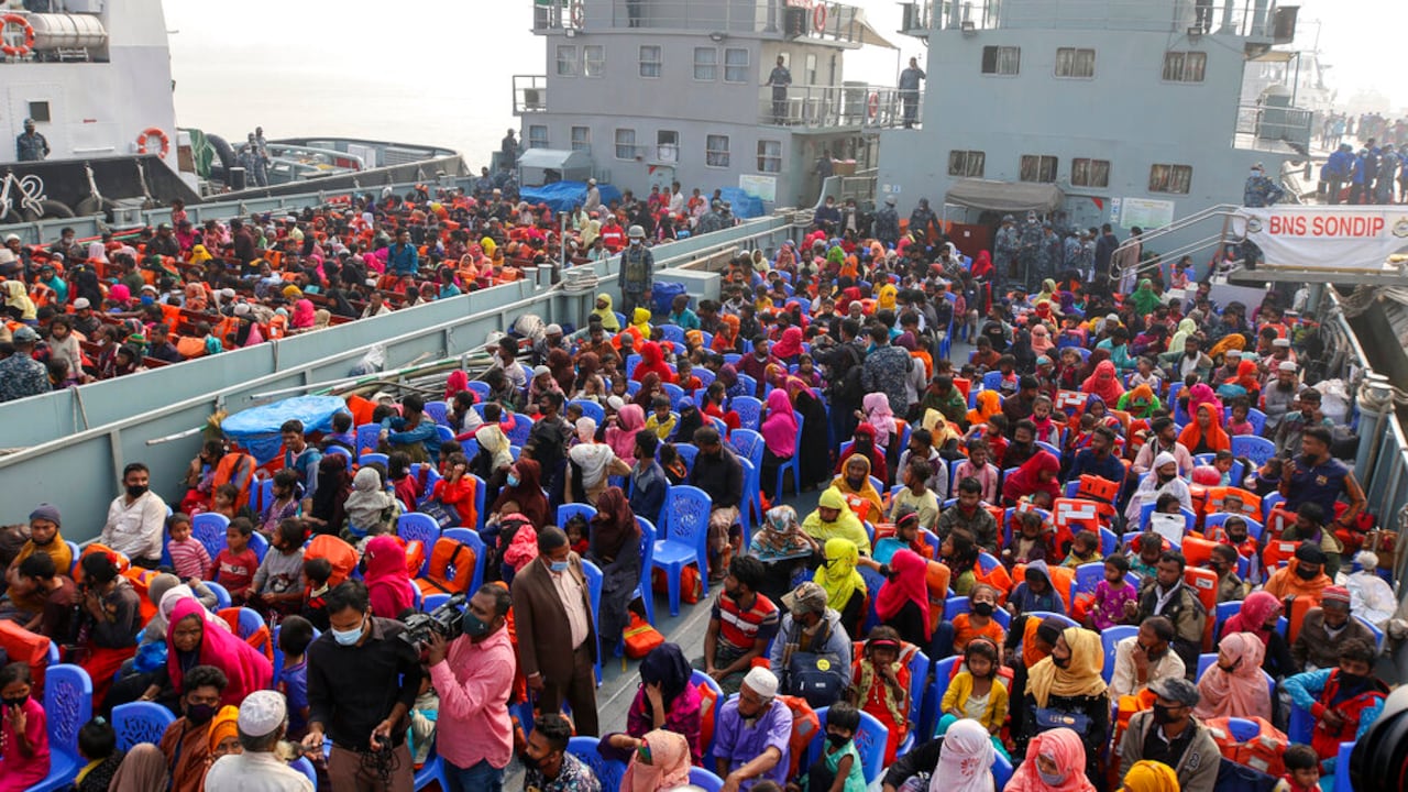 Rakáin, donde vive la minoría rohinyá y una gran mayoría budista, es escenario desde hace años de múltiples conflictos. (Foto: AP)