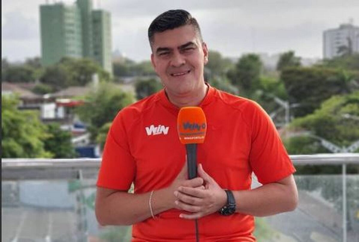 Eduardo Luis se emocionó y besó a Cristiano Ronaldo en pleno programa