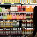 Lo paradójico es que el impuesto que está proponiendo el gobierno colombiano para las bebidas azucaradas no convence ni a quienes se oponen, ni a quienes están a favor de que se graven las bebidas azucaradas.