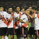 Quintero celebra el primer gol de River ante Newells Old Boys