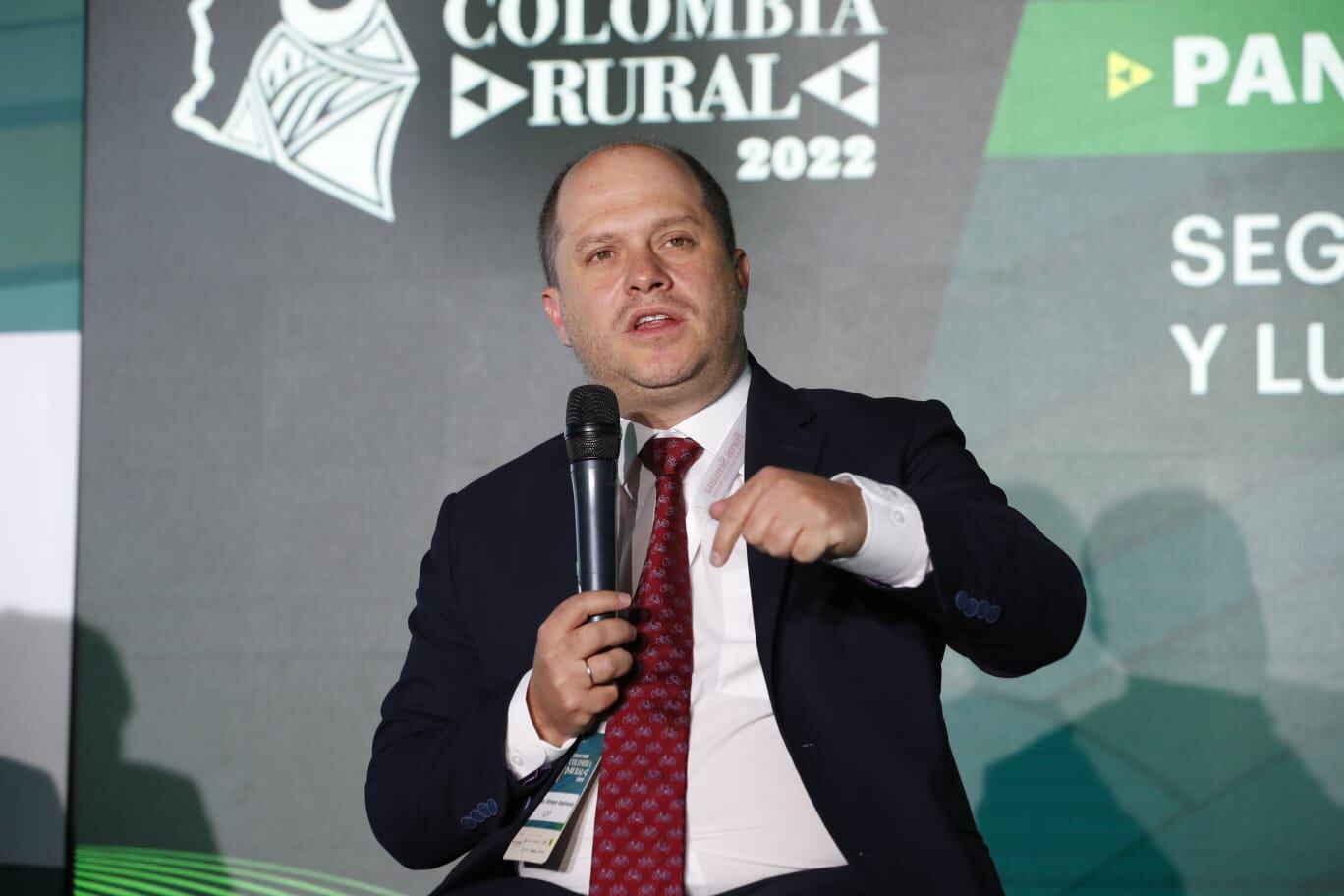 Héctor Olimpo Espinosa, gobernador de Sucre y presidente de la FND