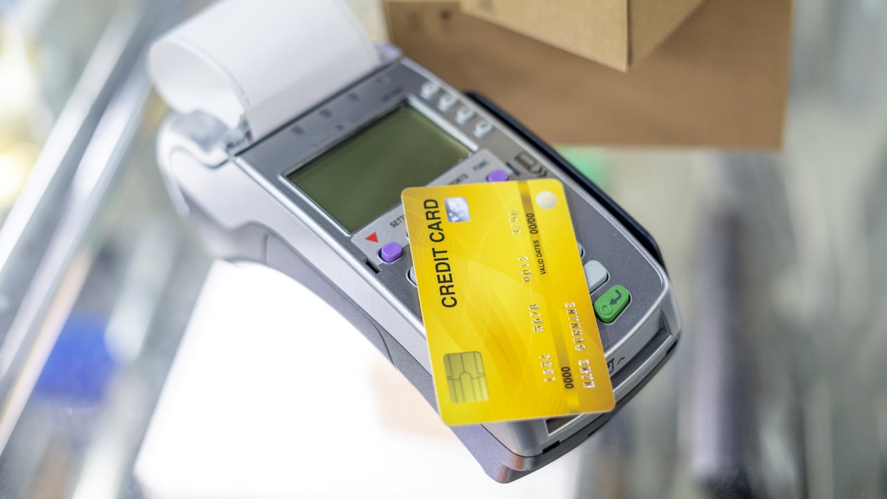 Las tarjetas sin contacto usan la tecnología NFC para realizar cualquier operación de compra.
