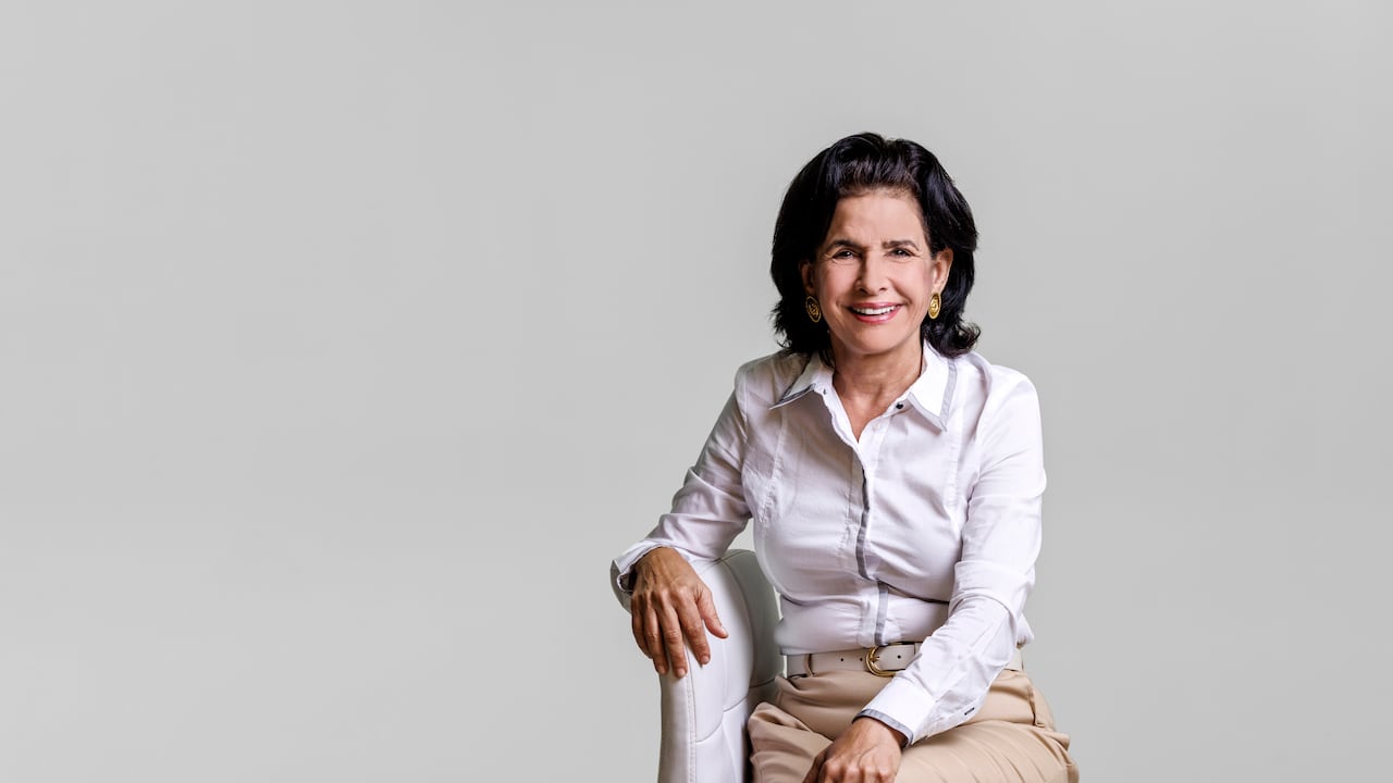 Adelina Covo también habló en SEMANA de su nuevo libro titulado Mi hermano Francisco, en honor a la vida de Francisco de Asís.