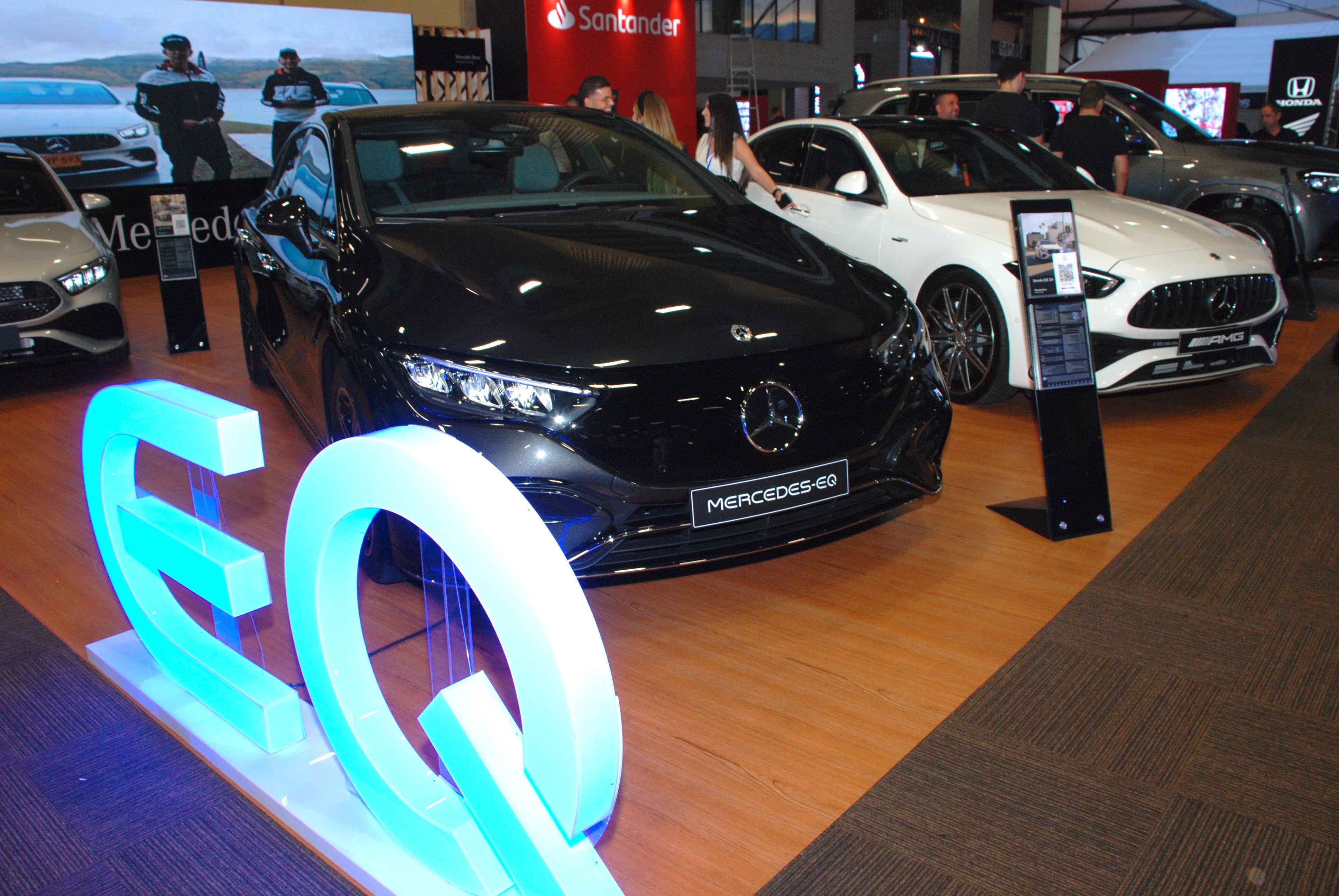 Conozca todos los beneficios y el impacto ambiental que trae la nueva línea de vehículos eléctricos EQ de Mercedes Benz.