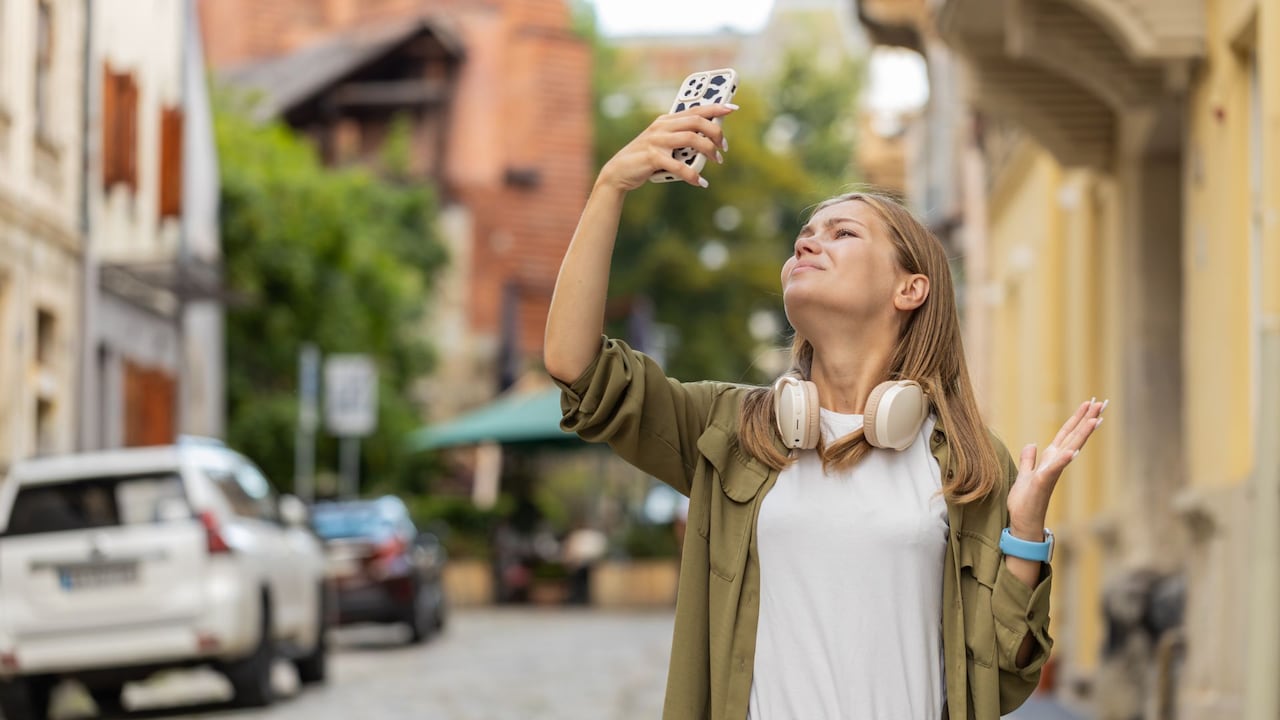 Las fallas de wifi o datos móviles son comunes y, en muchos casos, son temporales.