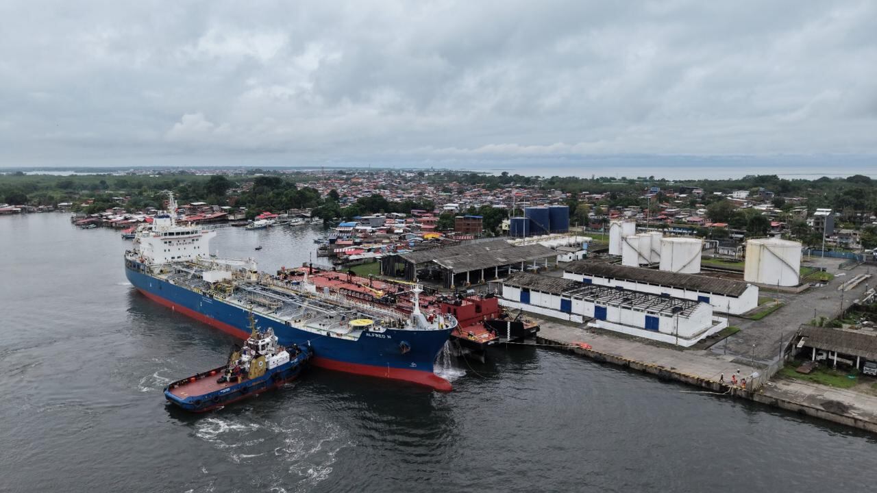 Se duplica la llegada de buques de combustible al Puerto de Tumaco con el arribo de los tanqueros Willard y Alfred N.