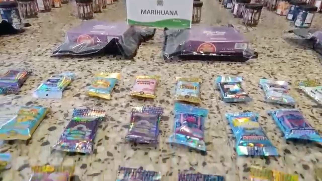 La marihuana camuflada en las gomitas.