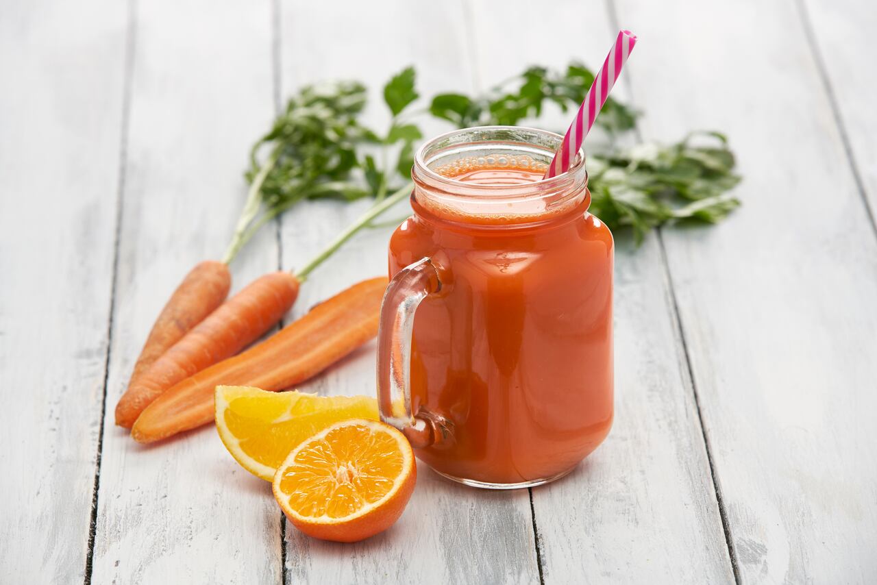 Jugo de naranja y zanahoria