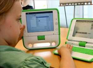 Consejos para el primer celular y computador de los niños.