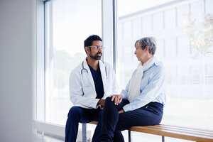 En ese sentido, señaló que podrán participar en diferentes profesiones, como médicos, enfermeros, obreros y operarios de productos agrícolas.