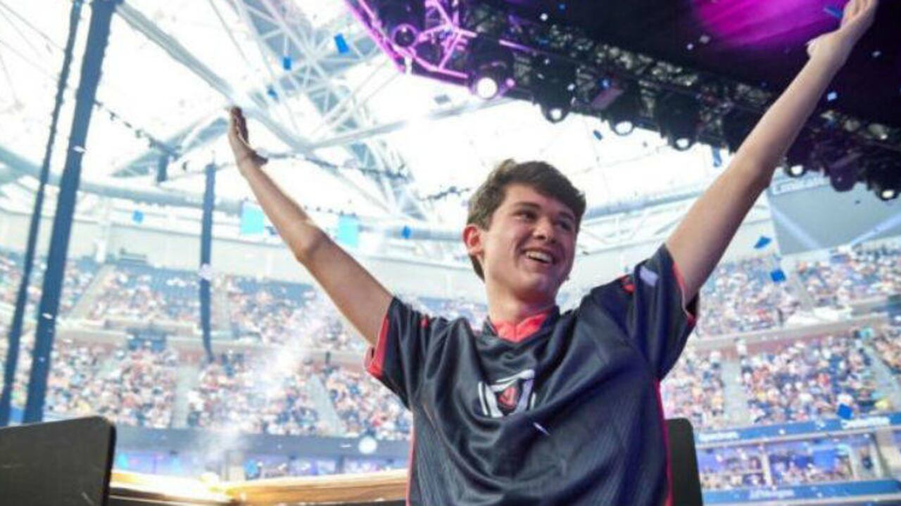 EPIC GAMES / Kyle Giersdorf, conocido en el mundo online como "Bugha", fue el vencedor de la modalidad en solitario del Mundial de Fortnite.