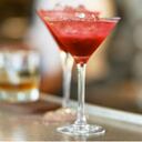 La cristalería de los bares es muy apetecida por los clientes. Foto Corbis.com.