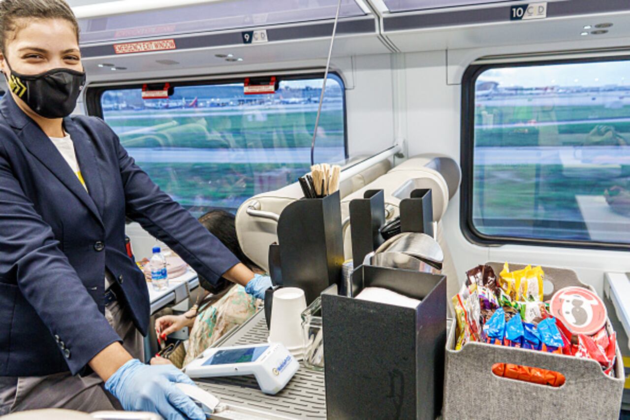 Los usuarios podrán adquirir dentro del mismo, bebidas como refrescos o alcohólicas o pasabocas. (Photo by: Jeffrey Greenberg/UCG/Universal Images Group via Getty Images)