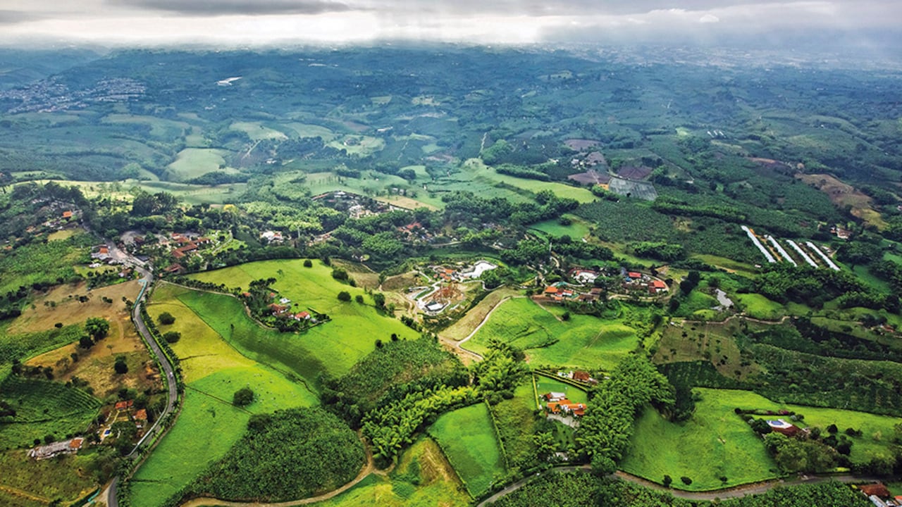Colombia recibió más de tres millones de visitantes en 2024, de los cuales gran parte se dirigió al Eje Cafetero.