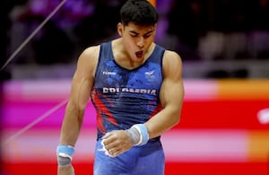 Ángel Barajas celebra tras uno de sus ejercicios en la gimnasia.