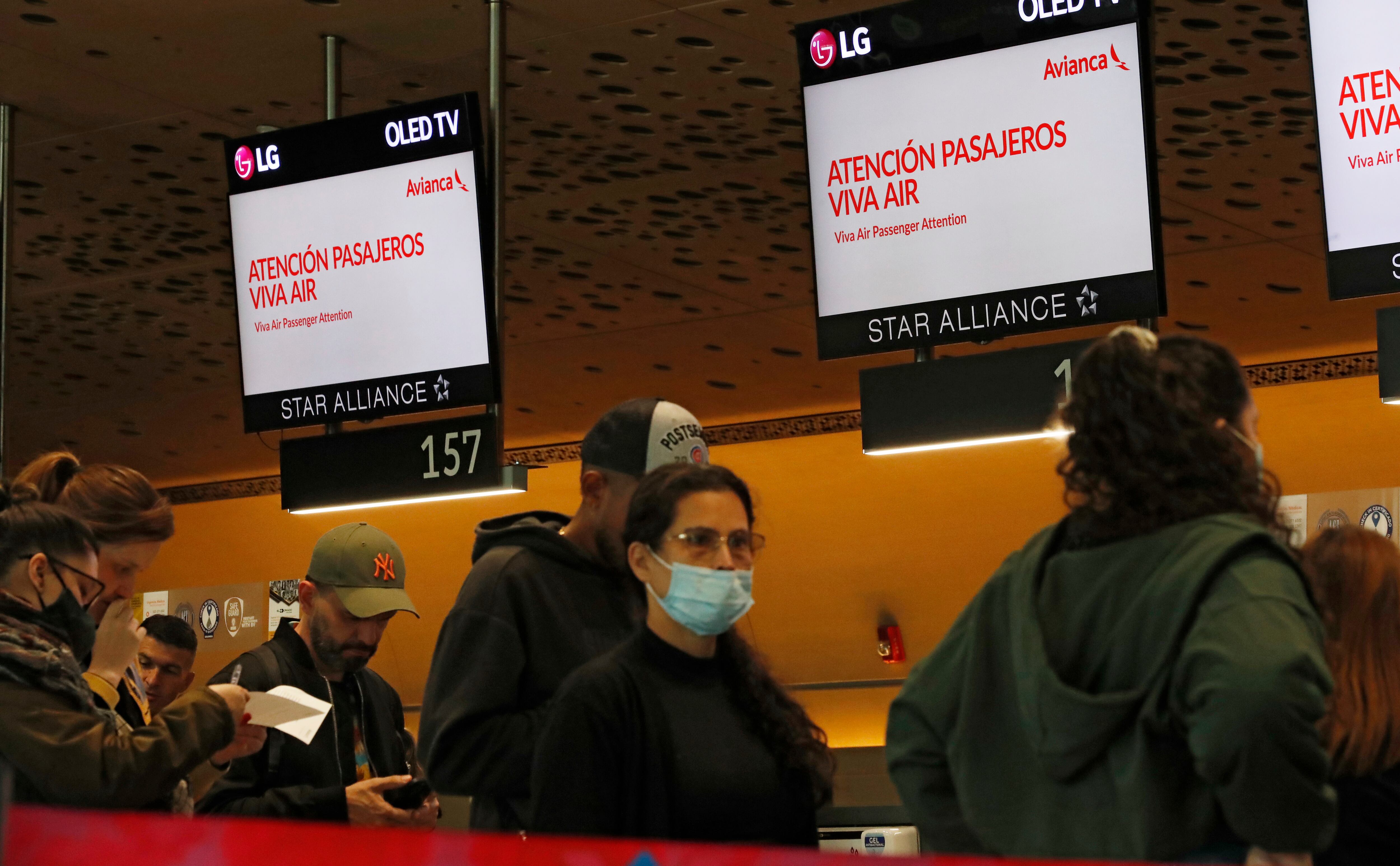 Ante la suspensión temporal  de vuelos de la aerolínea Viva Air , Avianca programó vuelos para los pasajeros dejados en tierra por Viva Air
Bogota Aeropuerto El Dorado
Marzo 2 del 2023
Foto Guillermo Torres Reina / Semana