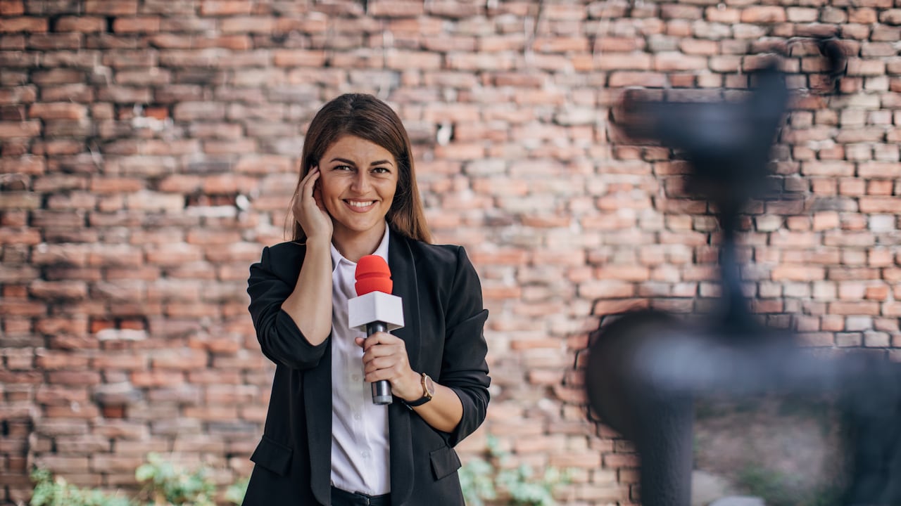 A pesar de los desafíos del mercado, las perspectivas para los comunicadores sociales en Colombia son alentadoras, con un panorama que favorece la innovación y la creatividad en la comunicación estratégica.