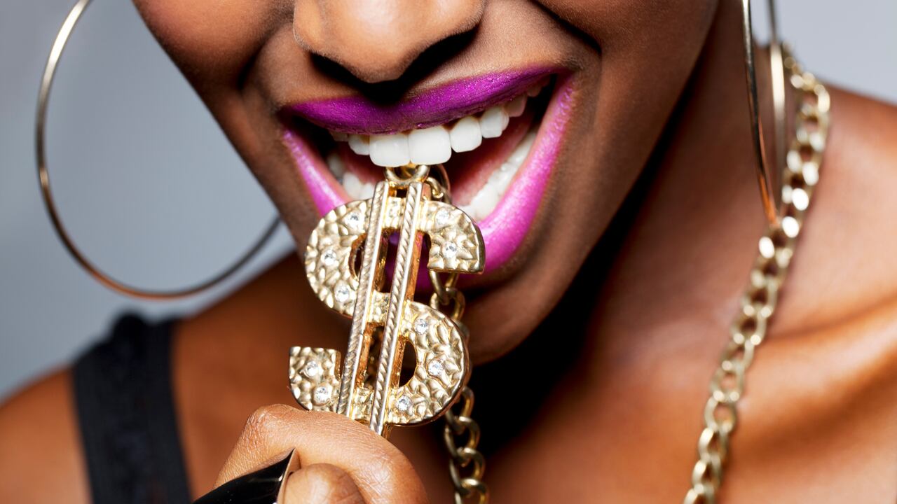 Mujer desata polémica en redes por decir que ser "mantenida" es difícil