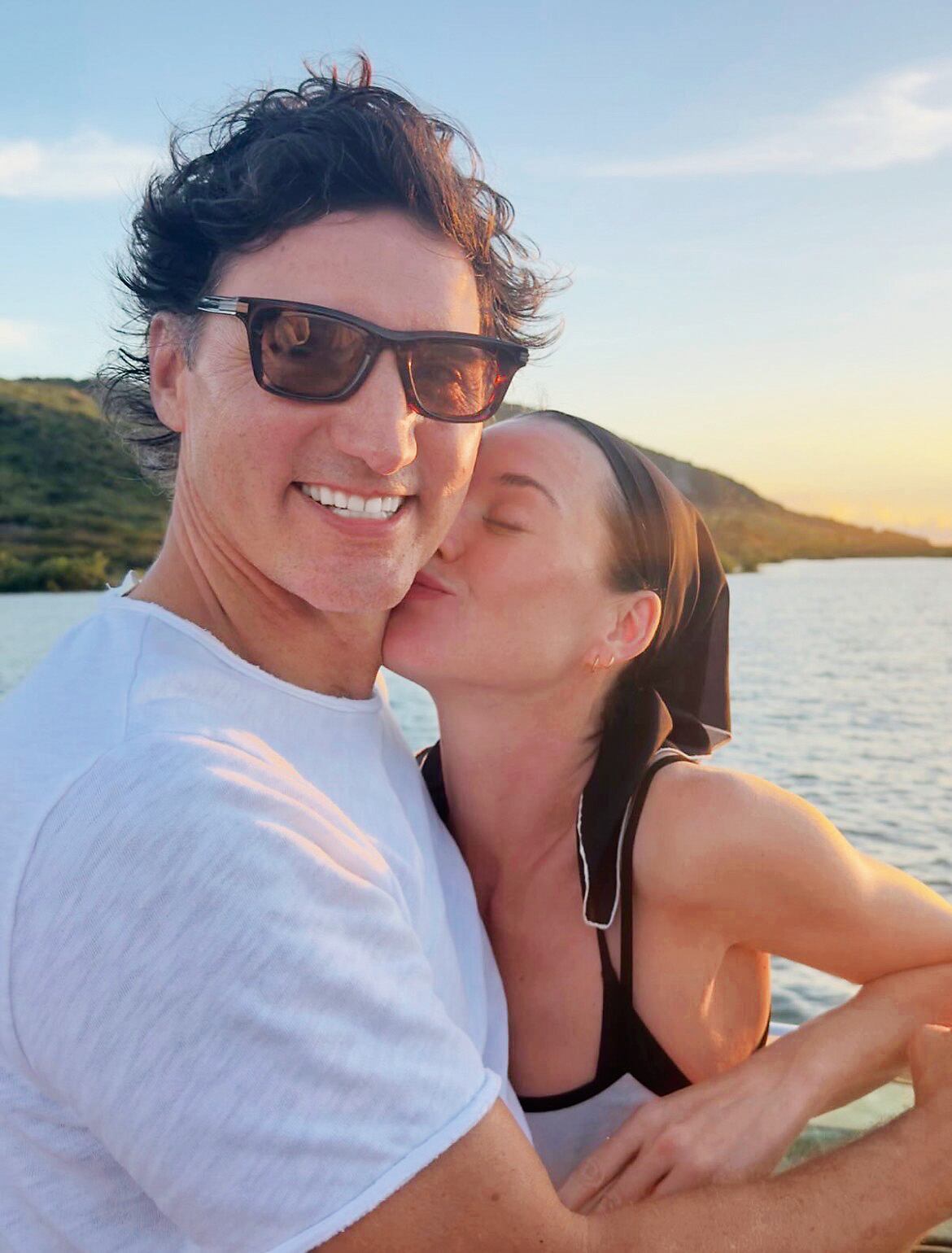 Expertos aseguran que a Justin le atrae Katy porque se parece a su madre, Margaret Trudeau (en la foto), quien tuvo amoríos con Mick Jagger y Jack Nicholson.