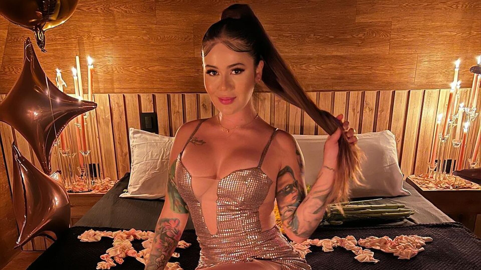 La influencer ha tenido que ser muy cautelosa a la hora de ser solidaria. Foto: Instagram @soycintiacossio.