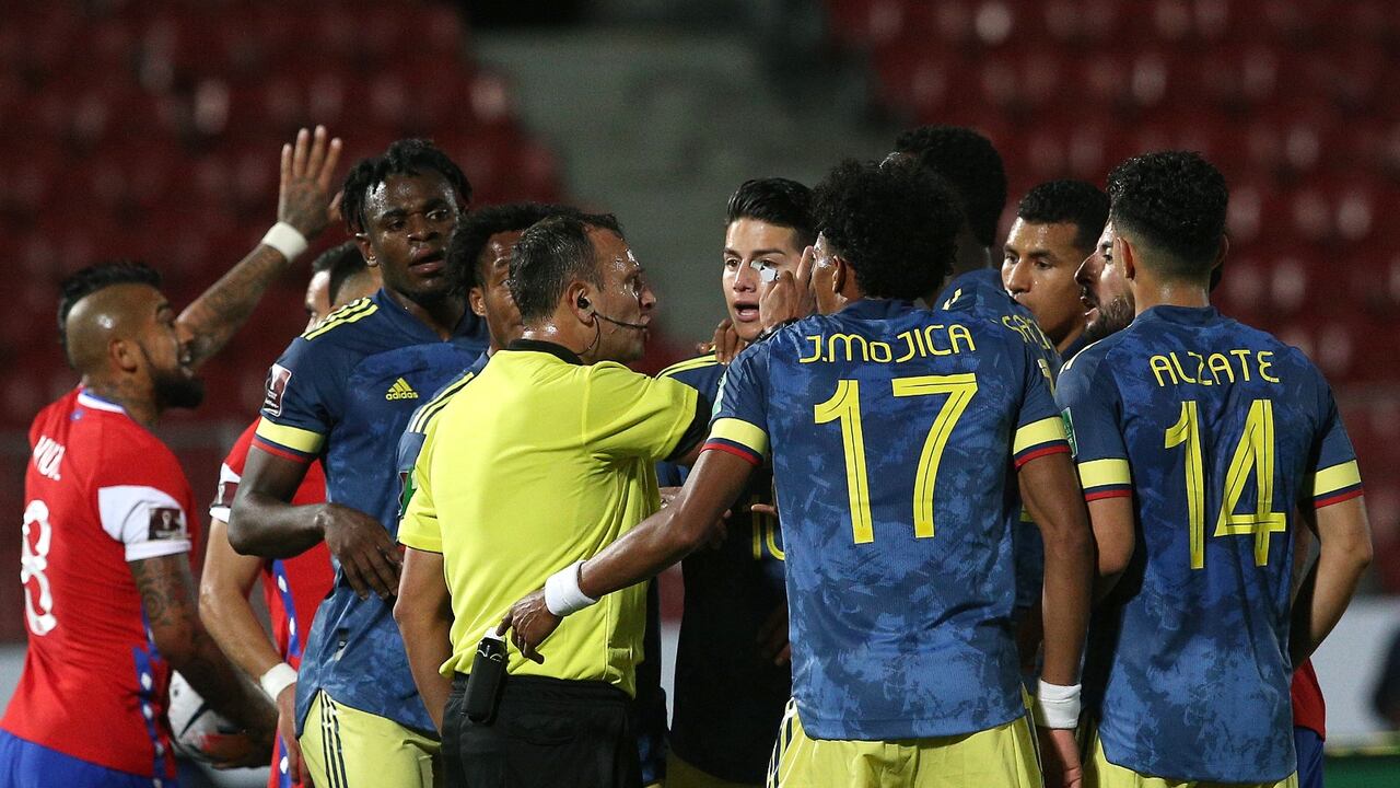 Darío Herrera, árbitro Colombia Vs. Paraguay